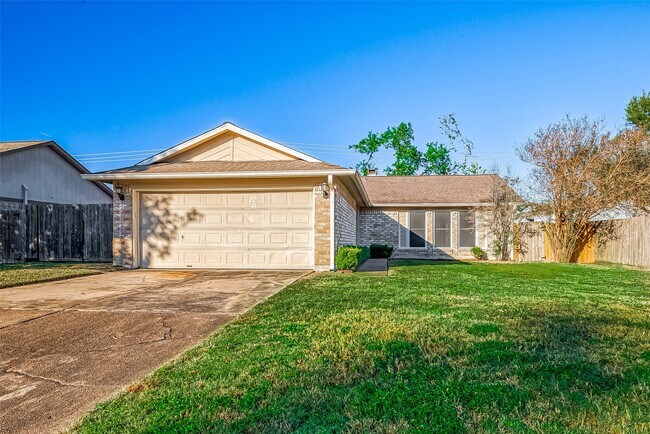 Photo - 610 Bienville Ln