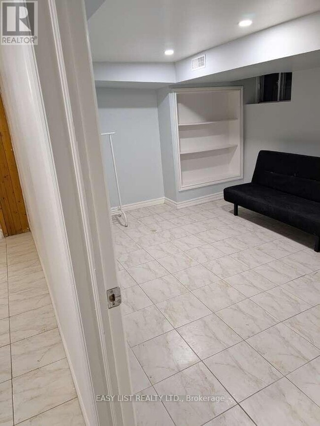 Photo - 21 Patricia Ave