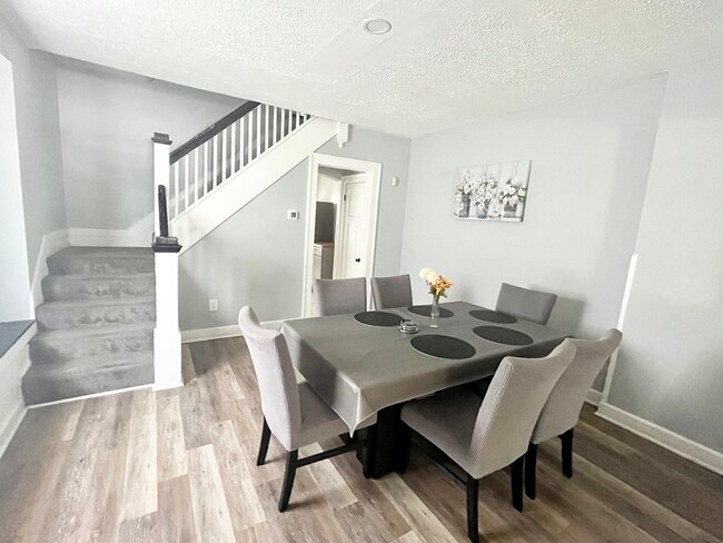 Photo - 645 Eastern Ave Unit 645