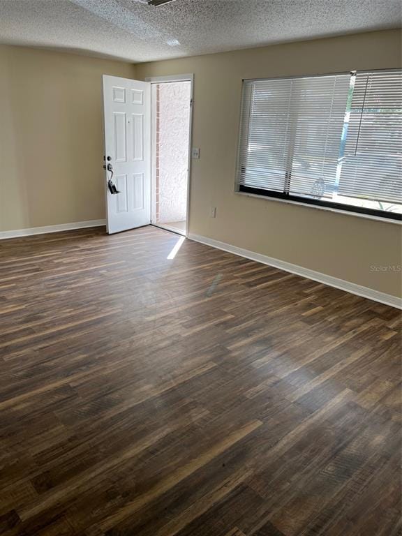 Photo - 7615 Karen Dr