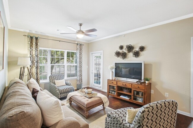 Photo - Grove at Shadow Green Apartments