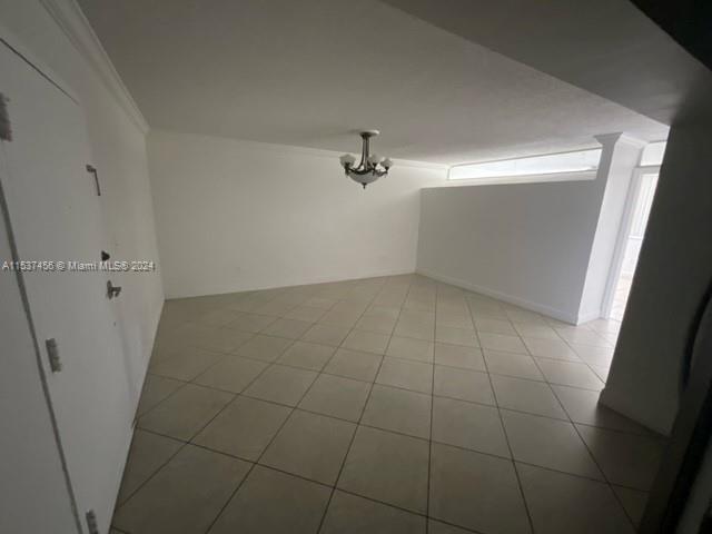 Photo - 1750 W 56th St Condo