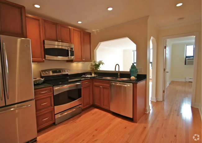 Building Photo - 86 Brattle St Unit 60-506 Rental