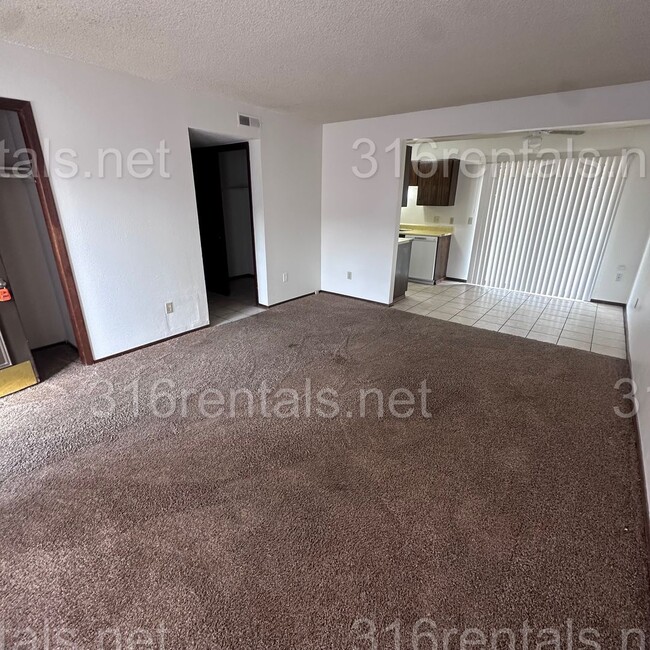 Photo - 359 E Marion Ct Unit 359 E Marion Ct Apt 1