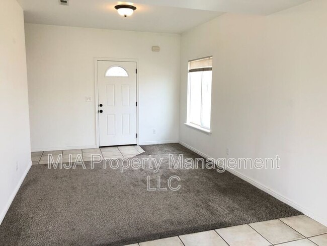 Photo - 2574 Robin Rd Unit 2576 West Robin Road