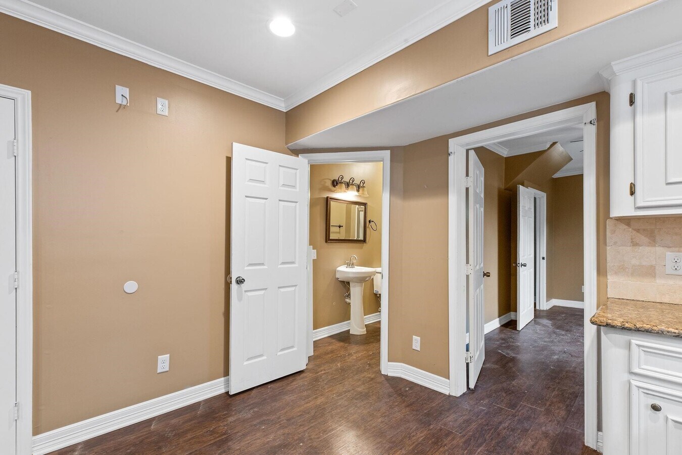 Photo - 4306 Wilmer St Unit 2