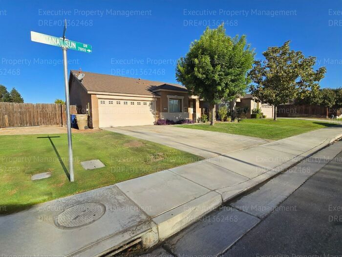 Photo - 4 bedroom/ 2 bathroom located in the South... Casa