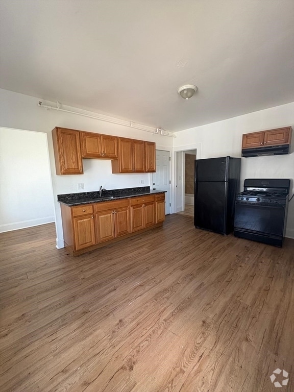 Building Photo - 135 Chestnut St Unit 8 Rental