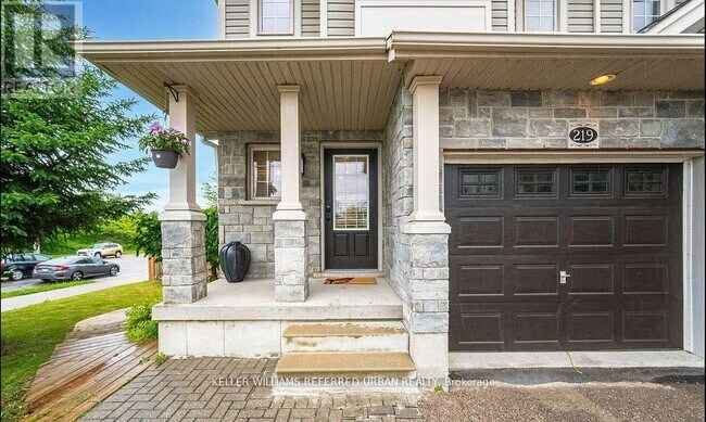 Photo - 219 Templewood Dr