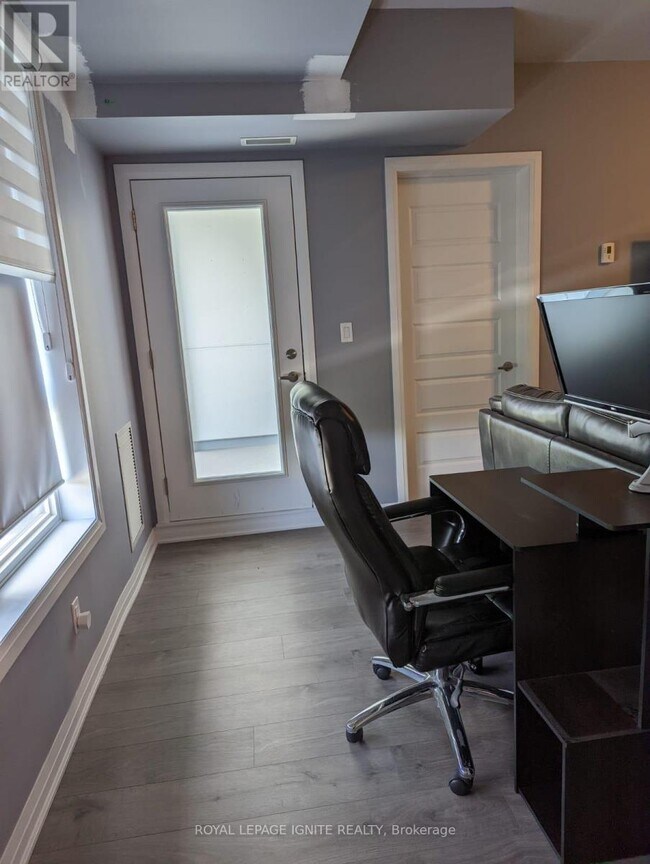 Photo - 2 Adam Sellers St Unité 314