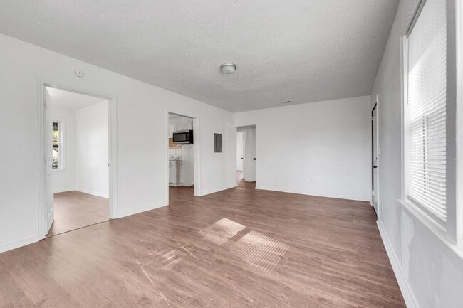 Photo - 3173 3rd St Cir S