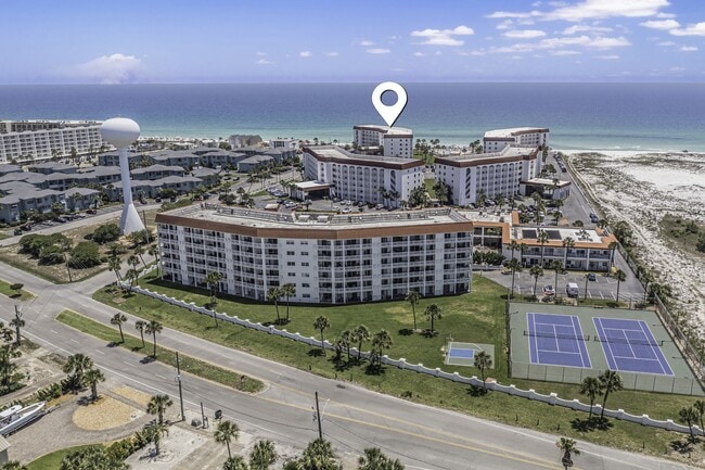 Building Photo - 909 Santa Rosa Blvd