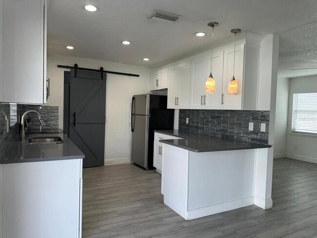 Photo - 1119 Nana Ave