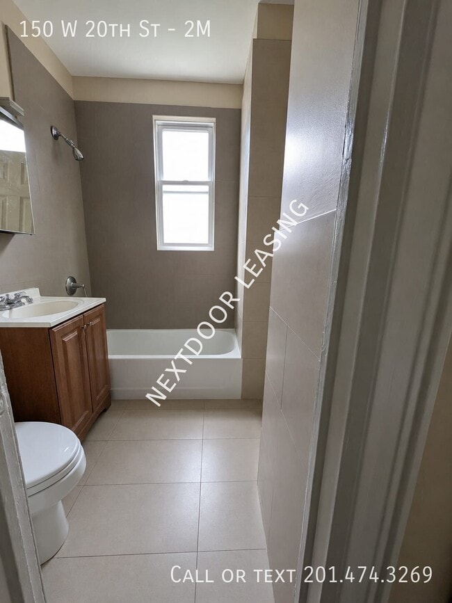 Photo - 150 W 20th St Unit 2M