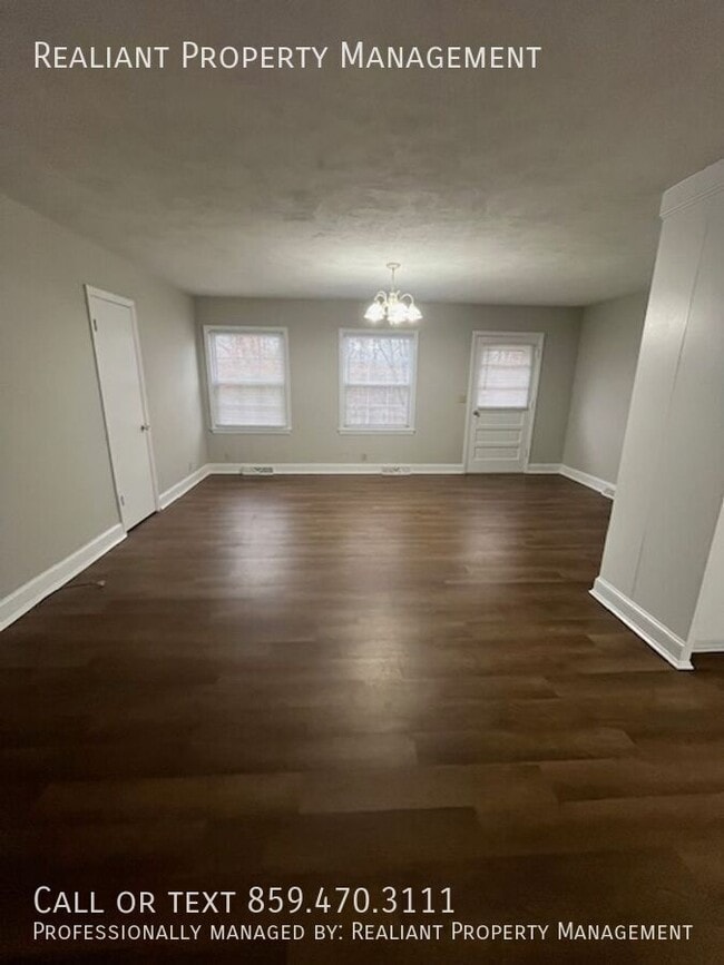 Photo - 508 W Main St