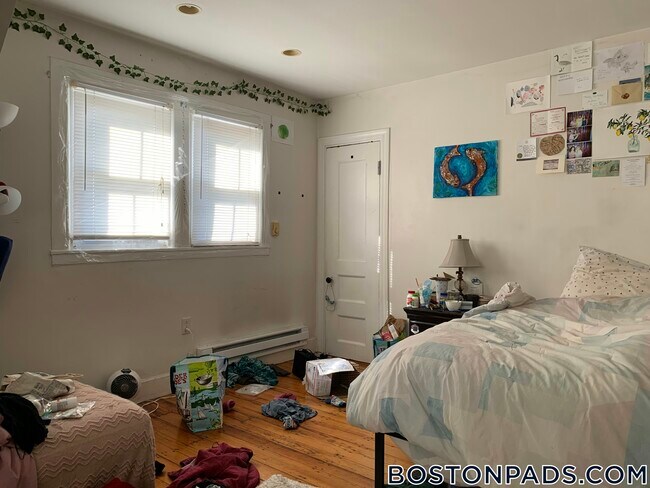 Photo - 21 Highland St Unit A