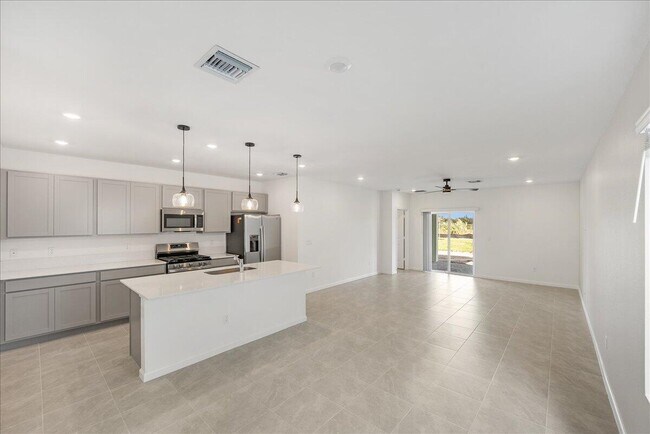 Photo - 11177 Fernbrook Dr