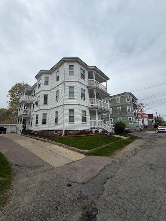 Building Photo - 79 French Ave Unit 2