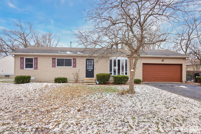 Building Photo - 1201 Thornwood Ln Rental