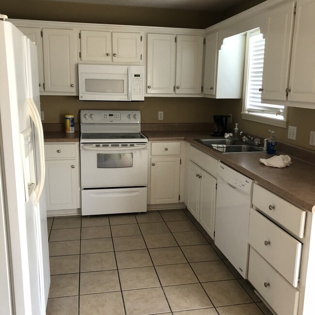 Photo - 112 Eagle Pt Lp