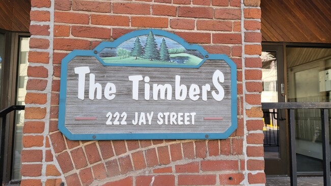 Building Photo - 222 Jay St Unit 213