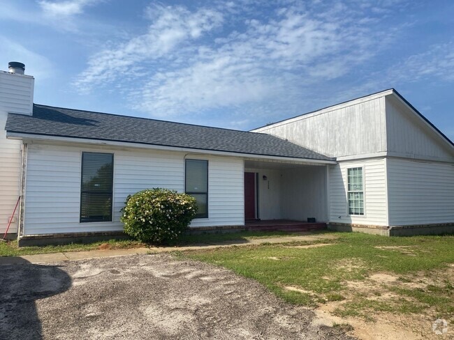 Building Photo - 2501 Tara Heights Cir Rental
