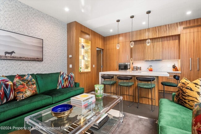 Photo - 434 E Main St Unit 203