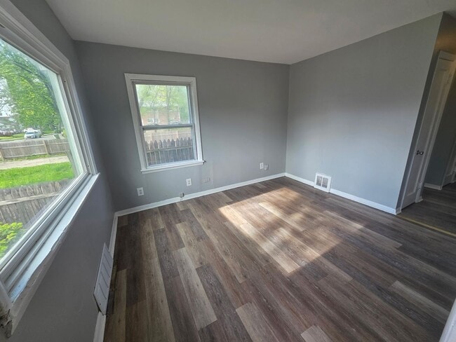 Photo - Single Family House with private backyard Available NOW