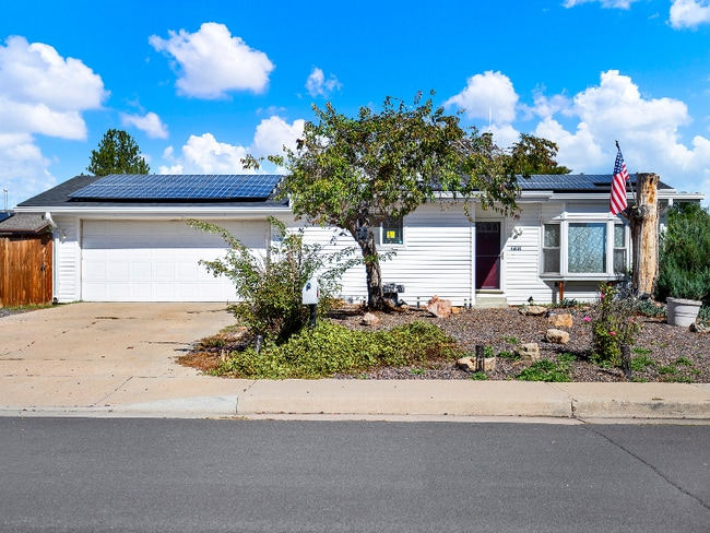 13005 Lowell Ct