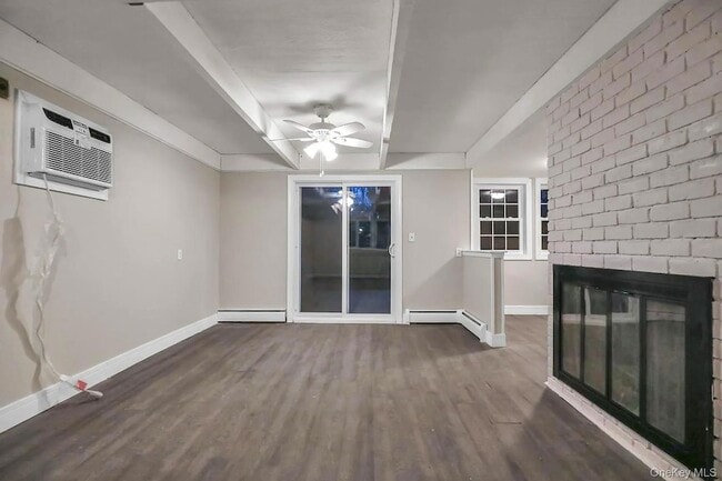 Photo - 44 University Heights Dr