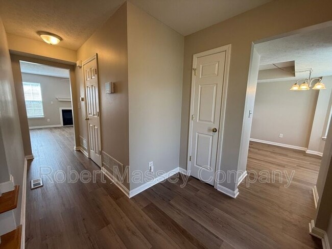 Photo - 12806 Lost Hill Walk