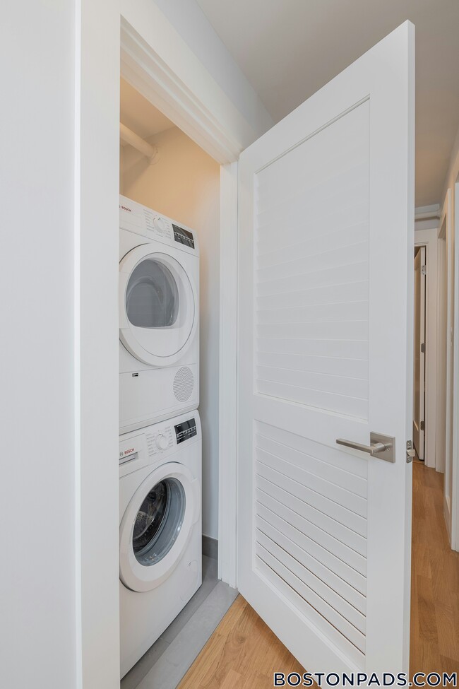 Photo - 1410 Columbia Rd Unit 10H