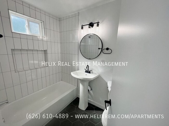 Photo - 1716 N Sierra Bonita Ave
