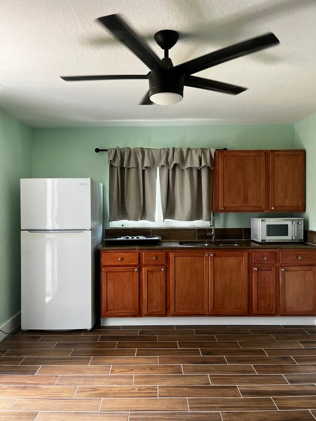 Photo - 8101 Cleaves Rd Unit Studio for rent