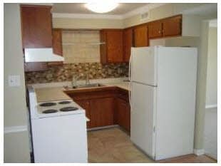 Building Photo - 6409 W Home Ave Unit 6B