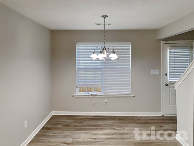 Photo - 701 St Charles Ave