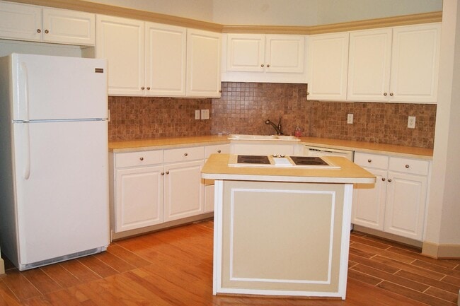 Photo - 641 Old Hickory Blvd