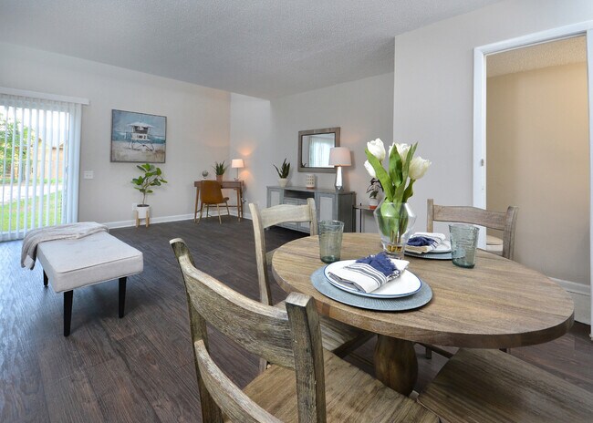 Photo - Keystone Apartments