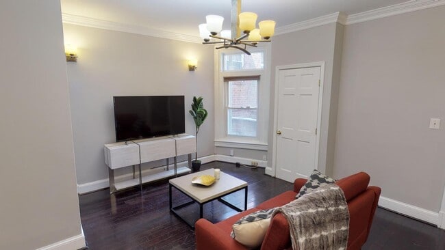 Photo - 2411 First St NW