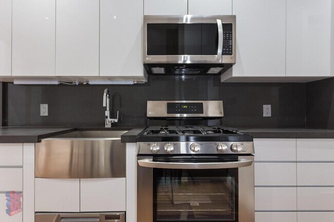 Photo - 221 Mott St Unit 1RS