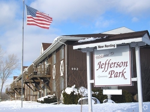 Jefferson Park Apartments - Jefferson Park Apartments