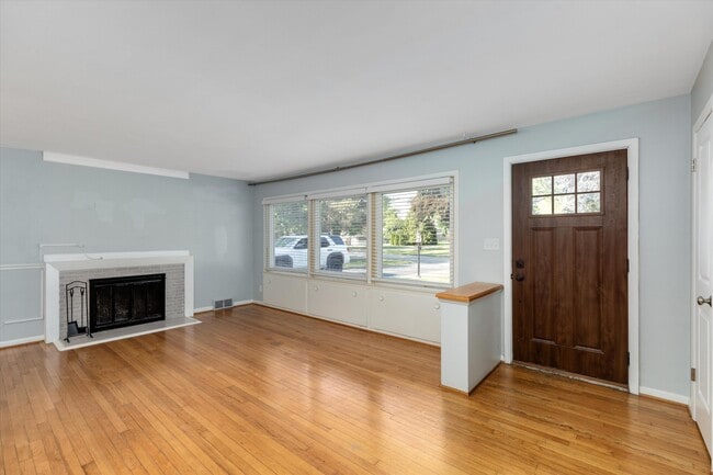 Photo - 4047 Ledgestone Dr