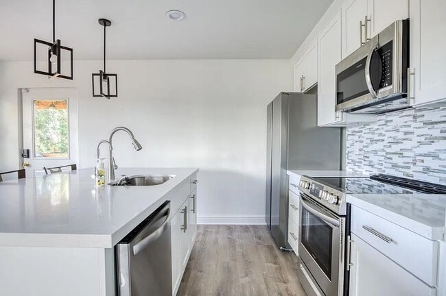 Photo - Beautiful Lower-Level Home in Bellevue
