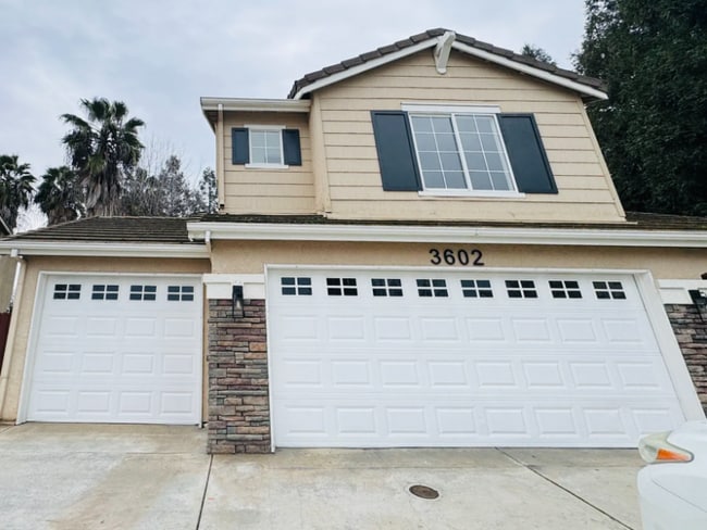 Building Photo - 3602 Swan Ct Rental