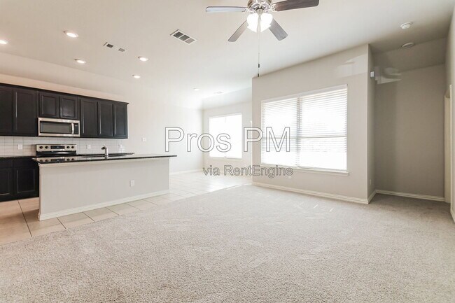 Photo - 1120 Salem Dr