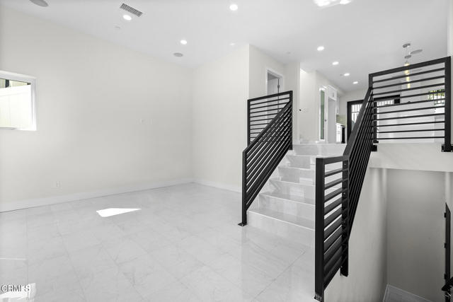 Photo - 4333 Portola Ave