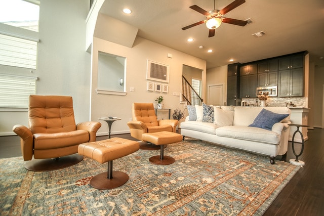 Photo - 3839 Harry Wurzbach Rd