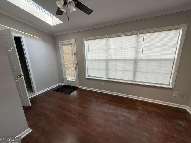 Photo - 2045 Fairways Ct