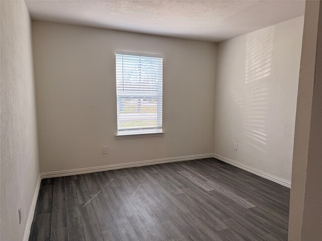 Photo - 964 Ringold St