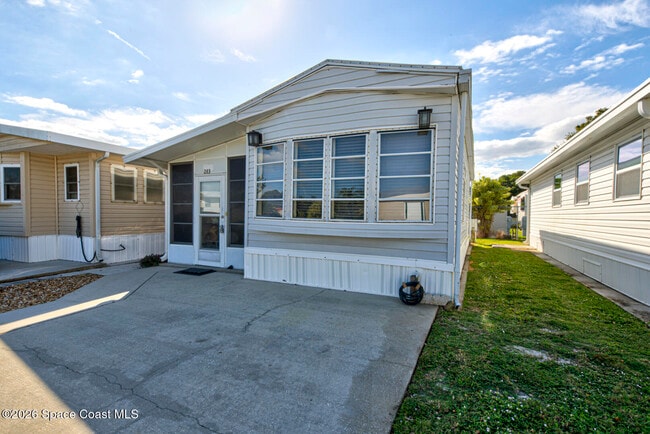 Photo - 283 Buffalo Pl